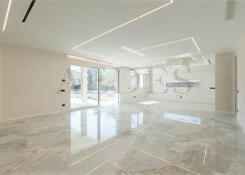 Villa In Vendita a Castelnuovo Rangone